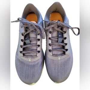 Womens Light Purple Nike Sneakers - Comfortable Everyday Running Shoes Size 7.5